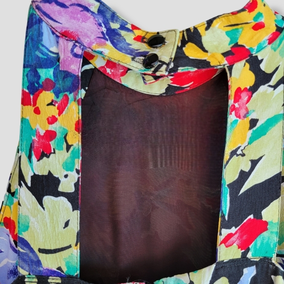 RARE VINTAGE 90s R.J. STEVENS Floral Peekaboo Back Floral Culotte Jumpsu… - Picture 10 of 16